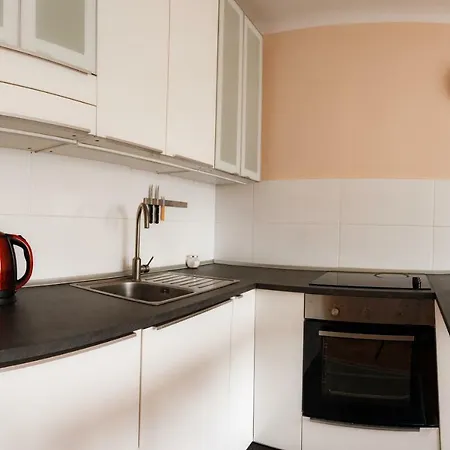 Heaven Simple Apartment Warsaw